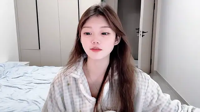 Snapshot of yangyang-1115 chatting on 21, 10, 2025 yangyang-1115 online show from 21, 10, 2025