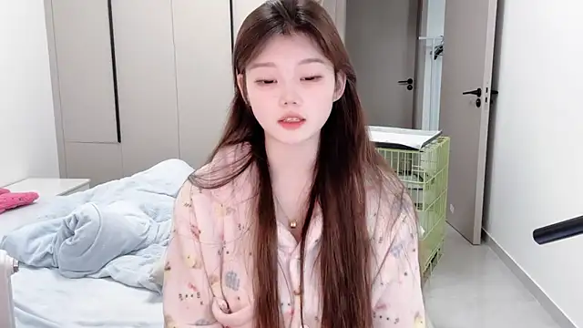 Snapshot of yangyang-1115 chatting on 31, 10, 2025 yangyang-1115 online show from 31, 10, 2025