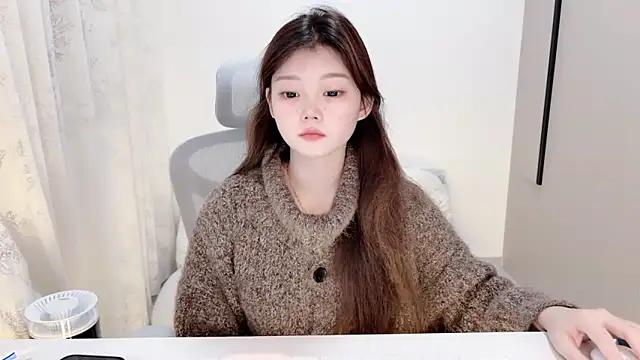 Snapshot of yangyang-1115 chatting on 11, 11, 2025 yangyang-1115 online show from 11, 11, 2025