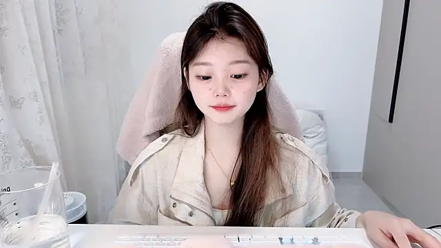 Snapshot of yangyang-1115 chatting on 12, 11, 2025 yangyang-1115 online show from 12, 11, 2025