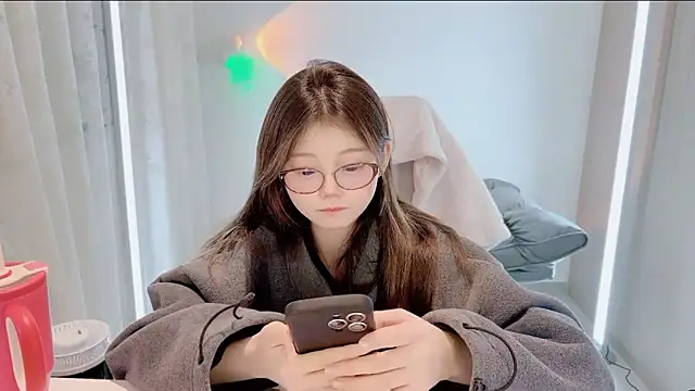 Snapshot of yangyang-1115 chatting on 28, 11, 2025 yangyang-1115 online show from 28, 11, 2025