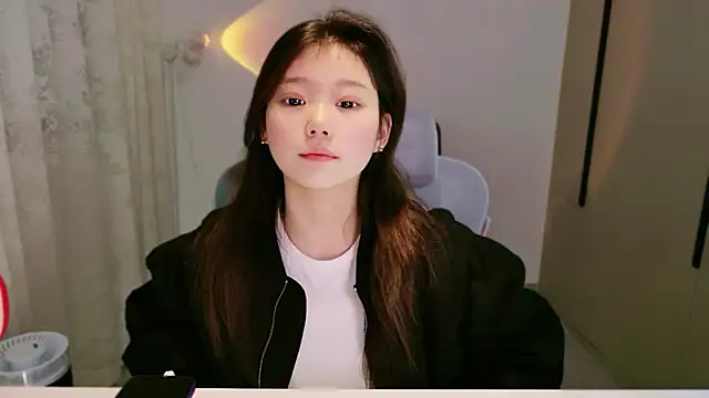 Snapshot of yangyang-1115 chatting on 5, 12, 2025 yangyang-1115 online show from 5, 12, 2025