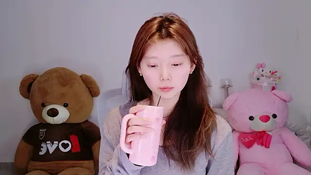 Snapshot of yangyang-1115 chatting on 5, 3, 2026 yangyang-1115 online show from 5, 3, 2026