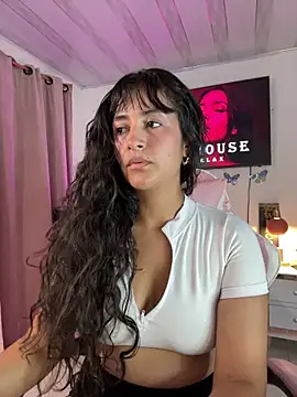 Snapshot of Lady_Rey chatting on 3, 8, 2026 Lady Rey online show from 3, 8, 2026