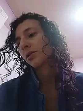 AriannaRussell  online show from 25, 7, 2026