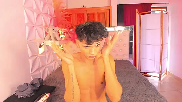 im sebaslopez online show from 23, 7, 2026
