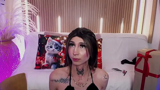 Aniie Doll online show from 18, 12, 2025