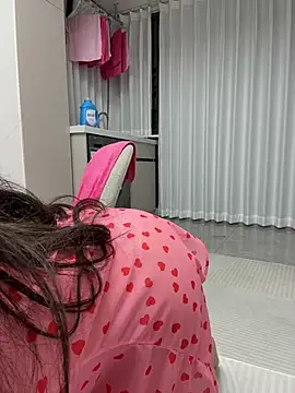 Selenaaaaa- online show from 3, 3, 2025