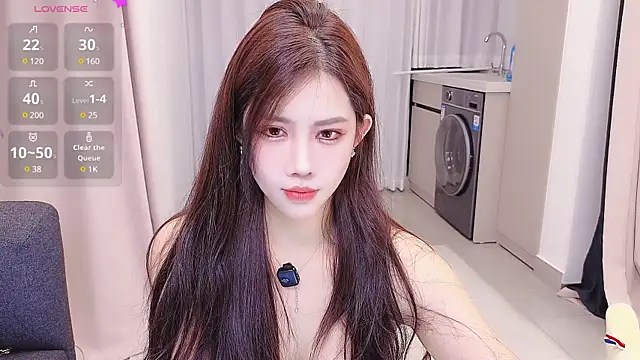 Selenaaaaa- online show from 9, 3, 2025