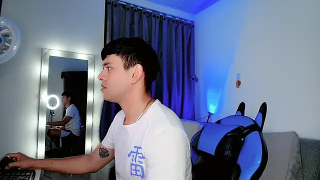 Snapshot of joe_jhon chatting on 8, 3, 2025 joe jhon online show from 8, 3, 2025