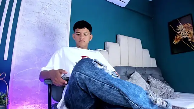 Jeffry wolvess online show from 8, 3, 2026