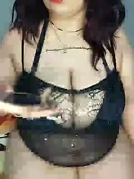 Snapshot of Farawla_elgmda chatting on 28, 1, 2025 Farawla elgmda online show from 28, 1, 2025