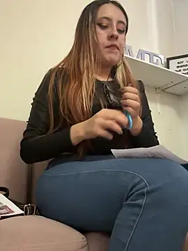 Snapshot of SarahXRusso chatting on 28, 12, 2024 SarahXRusso online show from 28, 12, 2024