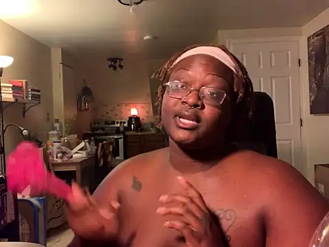 BigKittyRaven online show from 15, 12, 2024