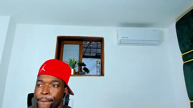 Dylan Taylor online show from 28, 7, 2026