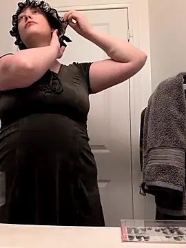 Twitchtheclownn online show from 5, 12, 2025