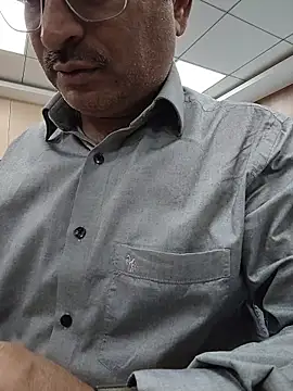 Snapshot of samee00721 chatting on 10, 3, 2026 samee00721 online show from 10, 3, 2026