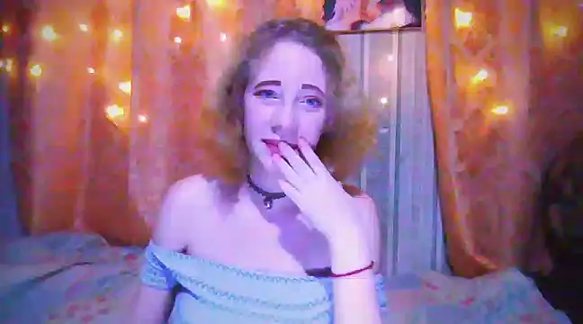 Snapshot of MelxMellie chatting on 20, 12, 2024 MelxMellie online show from 20, 12, 2024