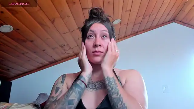 Darkness jones  online show from 2, 2, 2026