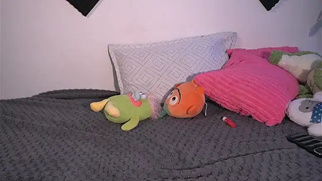 Ambeer Rousess online show from 8, 11, 2025