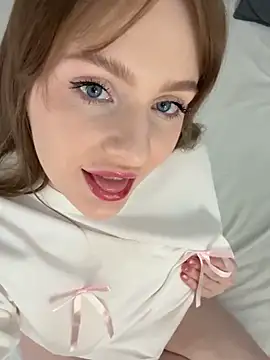 Snapshot of CaseyCumFace chatting on 1, 1, 2025 CaseyCumFace online show from 1, 1, 2025