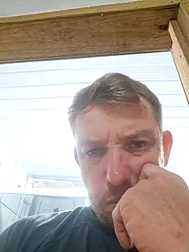 Snapshot of BimodalMood chatting on 1, 7, 2026 BimodalMood online show from 1, 7, 2026