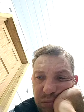 Snapshot of BimodalMood chatting on 4, 7, 2026 BimodalMood online show from 4, 7, 2026