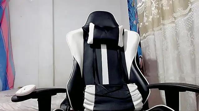 danilo302209 online show from 8, 3, 2025