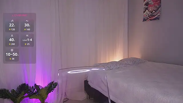 Lia Sweett  online show from 14, 7, 2026