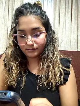 BrendaGirs online show from 28, 10, 2025