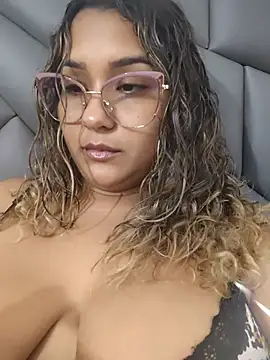 BrendaGirs online show from 25, 7, 2026