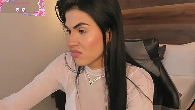 stephanya  online show from 29, 4, 2026