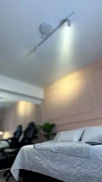 Snapshot of SHARONN____ chatting on 28, 7, 2026 SHARONN online show from 28, 7, 2026