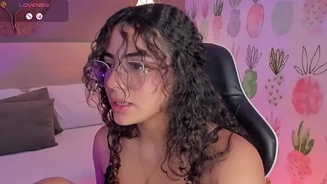 yaya23x online show from 28, 7, 2026