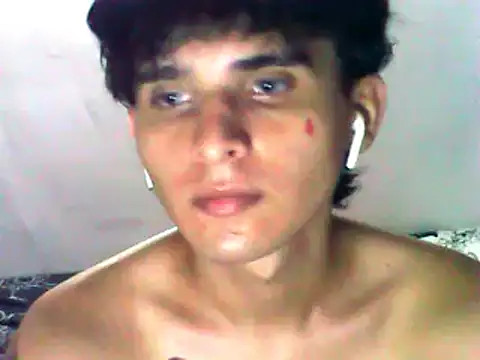 Snapshot of Charley_quin chatting on 10, 2, 2025 Charley quin online show from 10, 2, 2025