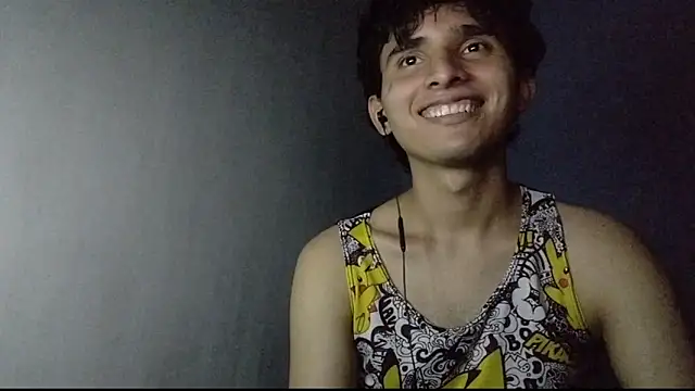 Snapshot of Charley_quin chatting on 11, 3, 2025 Charley quin online show from 11, 3, 2025