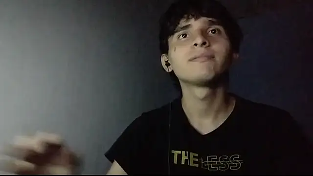 Snapshot of Charley_quin chatting on 13, 3, 2025 Charley quin online show from 13, 3, 2025