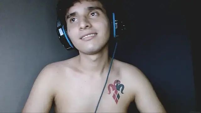 Snapshot of Charley_quin chatting on 18, 9, 2025 Charley quin online show from 18, 9, 2025