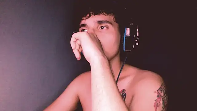 Snapshot of Charley_quin chatting on 21, 9, 2025 Charley quin online show from 21, 9, 2025