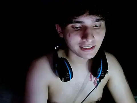 Snapshot of Charley_quin chatting on 9, 3, 2026 Charley quin online show from 9, 3, 2026