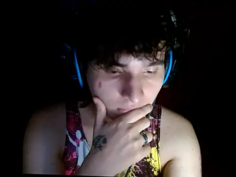 Snapshot of Charley_quin chatting on 16, 3, 2026 Charley quin online show from 16, 3, 2026