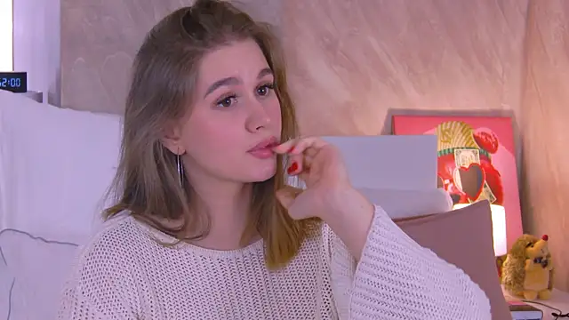 Snapshot of EllieHayes chatting on 22, 3, 2025 EllieHayes online show from 22, 3, 2025