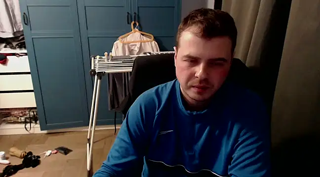 Snapshot of CuteMan33 chatting on 21, 2, 2025 CuteMan33 online show from 21, 2, 2025