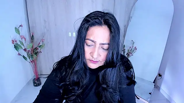 Adele Sweett online show from 18, 7, 2026