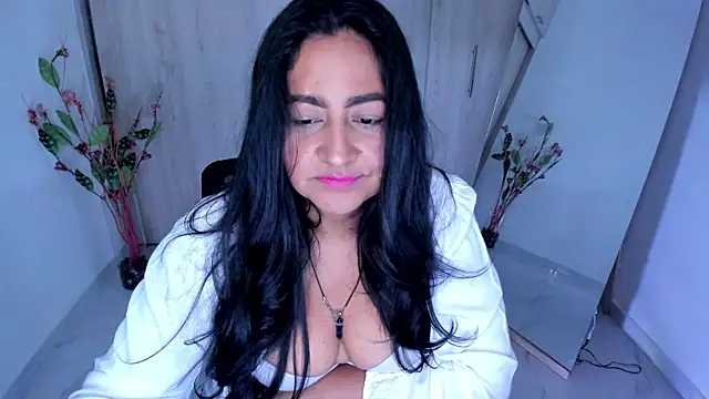 Adele Sweett online show from 30, 7, 2026