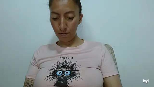 Snapshot of kaybabyhot chatting on 25, 6, 2026 kaybabyhot online show from 25, 6, 2026