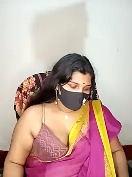 Snapshot of Hot-Angel_ chatting on 2, 1, 2025 Hot-Angel  online show from 2, 1, 2025