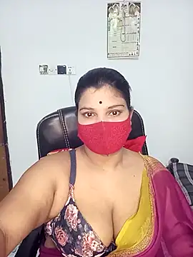 Snapshot of Hot-Angel_ chatting on 7, 10, 2025 Hot-Angel  online show from 7, 10, 2025