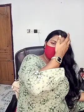 Snapshot of Hot-Angel_ chatting on 18, 10, 2025 Hot-Angel  online show from 18, 10, 2025