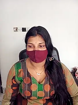 Snapshot of Hot-Angel_ chatting on 6, 11, 2025 Hot-Angel online show from 6, 11, 2025